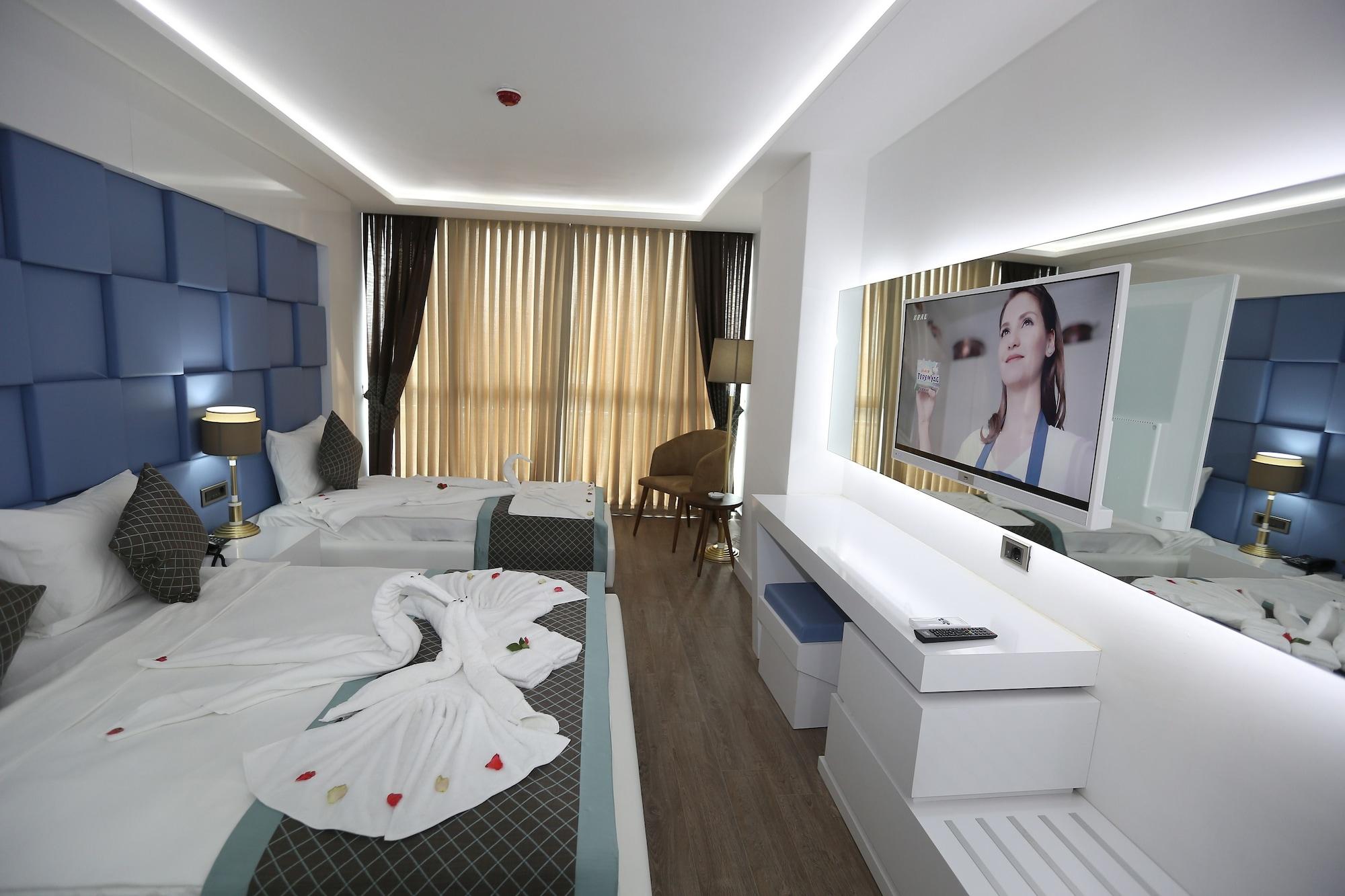 Elips Royal Hotel & Spa Antalia Esterno foto