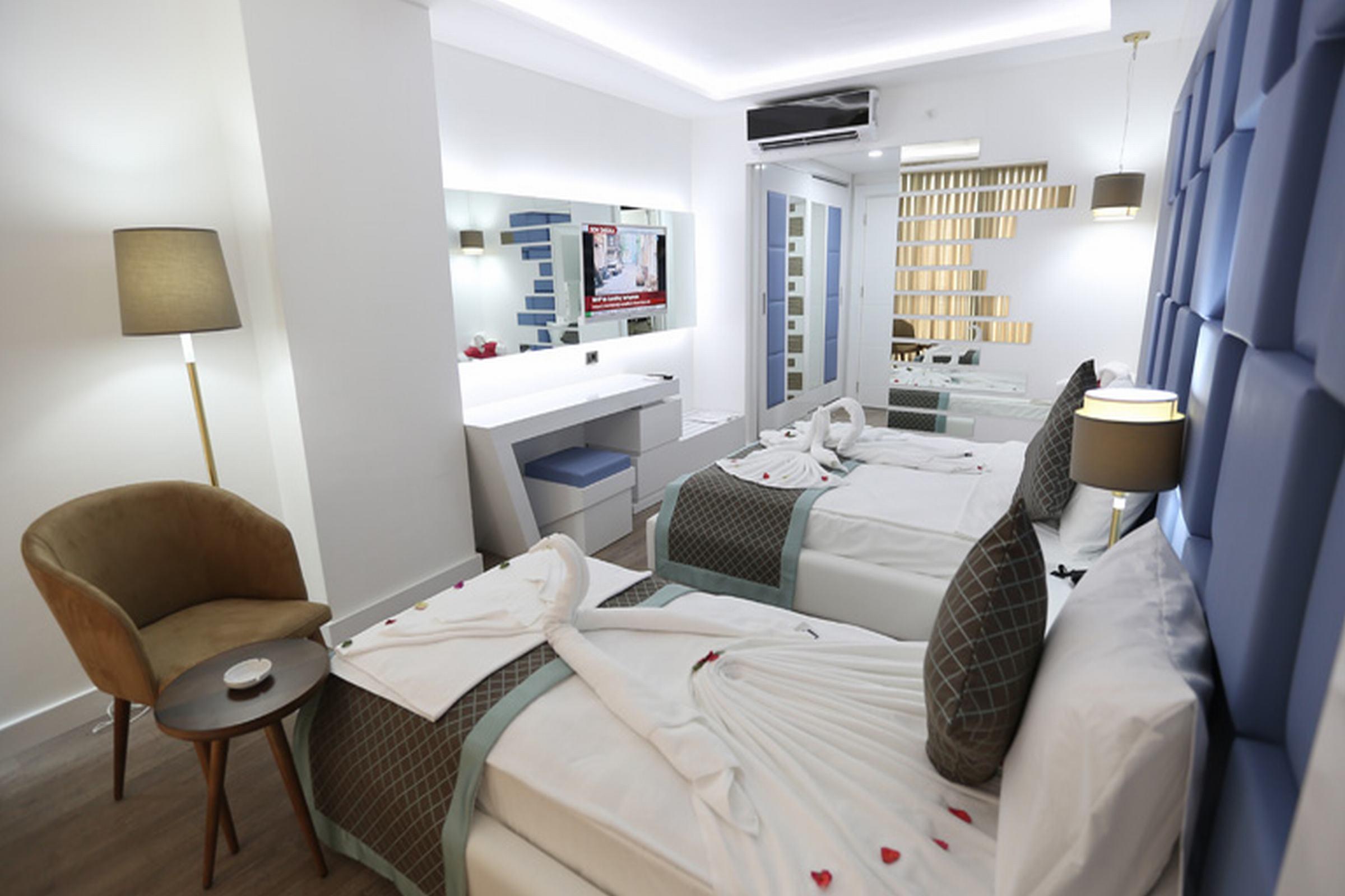 Elips Royal Hotel & Spa Antalia Esterno foto
