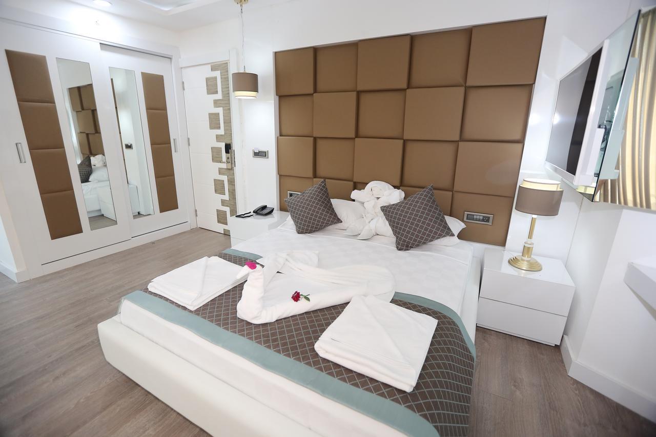 Elips Royal Hotel & Spa Antalia Esterno foto